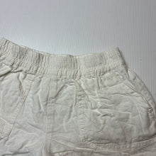 Load image into Gallery viewer, Girls Cotton On, cotton lined linen / viscose shorts, elasticated, GUC, size 4,  