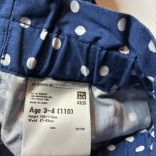Load image into Gallery viewer, Girls Uniqlo, lightweight cotton shorts, elasticated, FUC, size 3-4,  