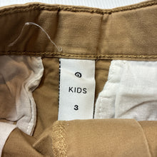 Load image into Gallery viewer, Boys Target, stretch cotton shorts, adjustable, EUC, size 3,  
