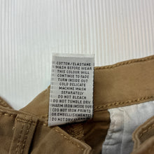 Load image into Gallery viewer, Boys Target, stretch cotton shorts, adjustable, EUC, size 3,  