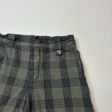 Load image into Gallery viewer, Boys SHAUN WHITE, checked cotton shorts, adjustable, FUC, size 6,  