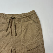 Load image into Gallery viewer, Boys Target, cotton cargo shorts, elasticated, EUC, size 8,  