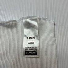 Load image into Gallery viewer, Unisex Bonds, white ribbed cotton singlet top, EUC, size 000,  