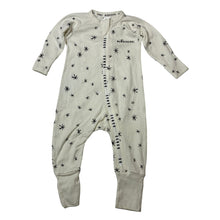 Load image into Gallery viewer, Unisex Bonds, WONDERCOOL zip wondersuit / zippy / romper, EUC, size 000,  