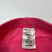 Load image into Gallery viewer, Girls Tiny Little Wonders, pink ruffle leggings / bottoms, EUC, size 0000,  