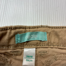 Load image into Gallery viewer, Boys Obaibi, stretch cotton shorts, adjustable, GUC, size 000,  