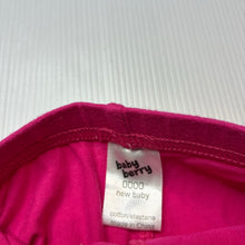 Load image into Gallery viewer, Girls Baby Berry, stretchy leggings / bottoms, GUC, size 0000,  