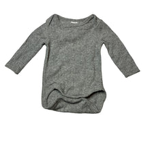 Load image into Gallery viewer, Unisex Bonds, grey ribbed bodysuit / romper, EUC, size 0000,  