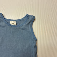Load image into Gallery viewer, Boys Target, soft feel organic cotton singlet top, GUC, size 00,  