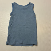 Load image into Gallery viewer, Boys Target, soft feel organic cotton singlet top, GUC, size 00,  