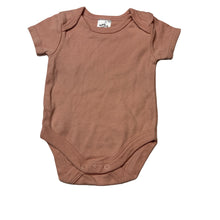 Load image into Gallery viewer, Girls Baby Berry, soft cotton bodysuit / romper, FUC, size 000,  