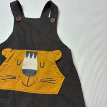 Load image into Gallery viewer, Boys Baby Berry, soft feel overalls / shortalls, tiger, EUC, size 00,  