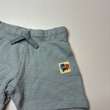Load image into Gallery viewer, Unisex H&amp;M, blue waffle cotton shorts, elasticated, EUC, size 2,  