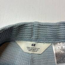 Load image into Gallery viewer, Unisex H&amp;M, blue waffle cotton shorts, elasticated, EUC, size 2,  