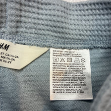 Load image into Gallery viewer, Unisex H&amp;M, blue waffle cotton shorts, elasticated, EUC, size 2,  