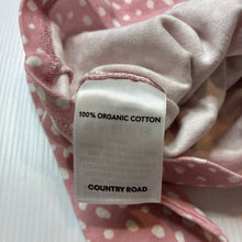 Load image into Gallery viewer, Girls Country Road, soft feel organic cotton long sleeve top, EUC, size 00,  