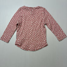 Load image into Gallery viewer, Girls Country Road, soft feel organic cotton long sleeve top, EUC, size 00,  