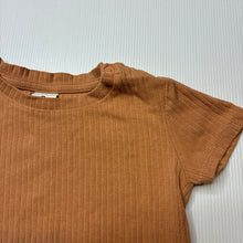 Load image into Gallery viewer, Unisex Dymples, ribbed stretchy tee / top, light mark, FUC, size 2,  
