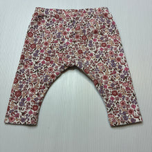 Load image into Gallery viewer, Girls Target, floral organic cotton blend leggings / bottoms, EUC, size 0000,  