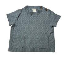 Load image into Gallery viewer, Unisex Baby Baby, knitted cotton short sleeve top, EUC, size 0,  