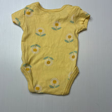 Load image into Gallery viewer, Girls Baby Berry, soft cotton bodysuit / romper, daisies, EUC, size 000,  