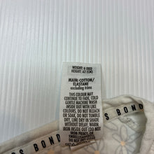 Load image into Gallery viewer, Girls Bonds, floral zip wondersuit / zippy / romper, EUC, size 000,  