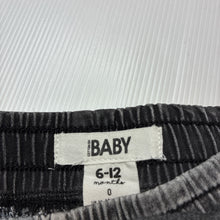 Load image into Gallery viewer, Boys Cotton On, soft feel stretchy denim shorts, elasticated, FUC, size 0,  