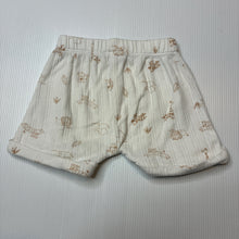 Load image into Gallery viewer, Unisex Dymples, stretchy shorts, jungle animals, GUC, size 000,  