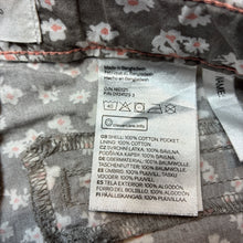 Load image into Gallery viewer, Girls H&amp;M, lightweight floral cotton shorts, adjustable, EUC, size 3,  