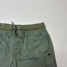 Load image into Gallery viewer, Boys Target, khaki cotton shorts, elasticated, GUC, size 5,  