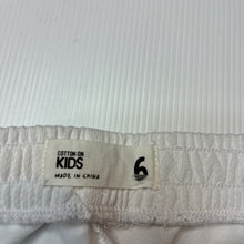 Load image into Gallery viewer, Unisex Cotton On, white sports / activewear shorts, elasticated, EUC, size 6,  