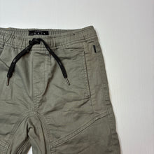 Load image into Gallery viewer, Boys Indie, stretch cotton casual shorts, elasticated, GUC, size 8,  