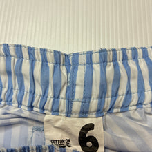 Load image into Gallery viewer, Boys Cotton On, lightweight board shorts, elasticated, EUC, size 6,  