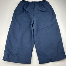 Load image into Gallery viewer, Unisex Slazenger, cropped lightweight track pants, elasticated, Inside leg: 37cm, EUC, size 13,  