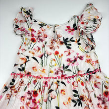 Load image into Gallery viewer, Girls Next, lined lightweight floral cotton dress, GUC, size 6, L: 58cm