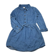 Load image into Gallery viewer, Girls Kids &amp; Co, chambray cotton shirt dress, mark right cuff, FUC, size 4, L: 53cm
