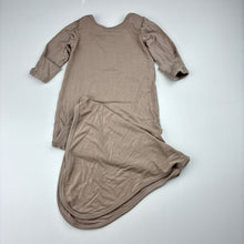 Load image into Gallery viewer, Unisex CADEN LANE, soft feel stretchy bamboo blend sleepsack / gown, EUC, size 0000-000,  