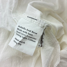 Load image into Gallery viewer, Girls Arabella and Rose, cotton lined tulle &amp; lace flower girl / formal dress, EUC, size 4, L: 75cm