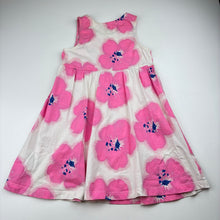 Load image into Gallery viewer, Girls M&amp;S, floral cotton summer dress, light mark at neck, FUC, size 6-7, L: 57cm