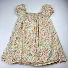 Load image into Gallery viewer, Girls refined, lightweight floral cotton top, armpit to armpit: 31cm unstretched, EUC, size 10-12,  