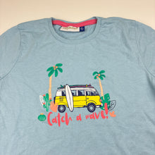 Load image into Gallery viewer, Unisex Lily &amp; Dan, cotton tee / top, surf, EUC, size 6,  
