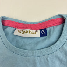 Load image into Gallery viewer, Unisex Lily &amp; Dan, cotton tee / top, surf, EUC, size 6,  