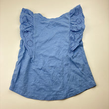 Load image into Gallery viewer, Girls KID, broderie trim cotton top, EUC, size 5,  