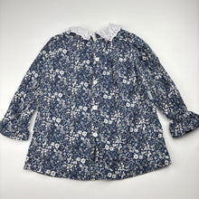 Load image into Gallery viewer, Girls Petit Enfant, navy &amp; white floral long sleeve top, GUC, size 4,  