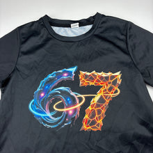 Load image into Gallery viewer, Boys lightweight, sports / activewear top, EUC, size 6,  