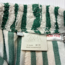 Load image into Gallery viewer, Unisex Zara, green stripe terry shorts, elasticated, EUC, size 3,  