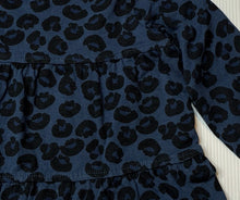 Load image into Gallery viewer, Girls HEMA, animal print stretchy long sleeve top, EUC, size 00,  