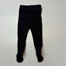 Load image into Gallery viewer, Unisex Baby Berry, black ribbed footed leggings / bottoms, EUC, size 00,  