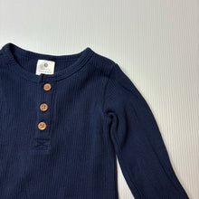 Load image into Gallery viewer, Boys Target, ribbed organic cotton blend henley top, EUC, size 0,  