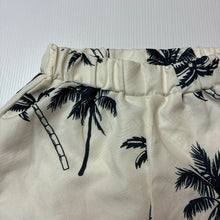Load image into Gallery viewer, Boys SHEIN, lightweight shorts, elasticated, EUC, size 3-4,  